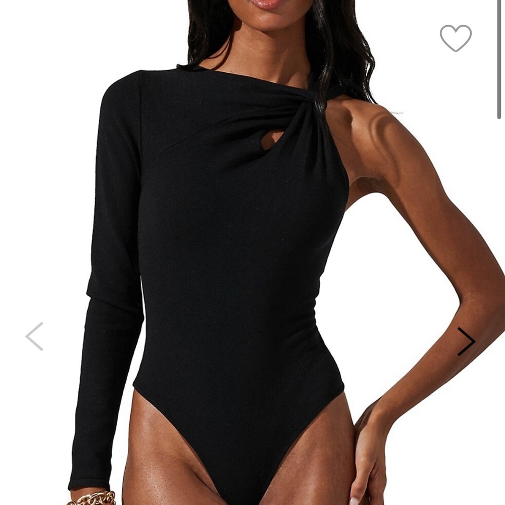 Astr The Label Delilah One-Sleeve Chest Cutout Bodysuit